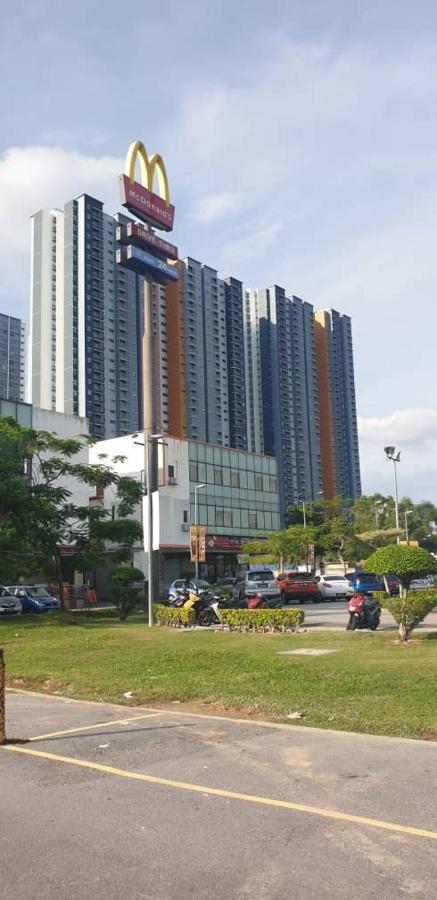 Alanis Suite Klia With Neflix Sepang Ngoại thất bức ảnh